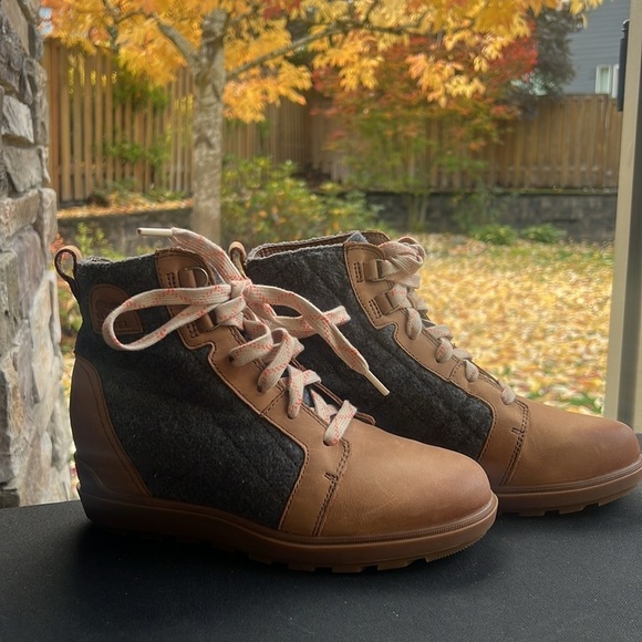 Sorel Evie ll NW Lace NWT - Picture 3 of 7